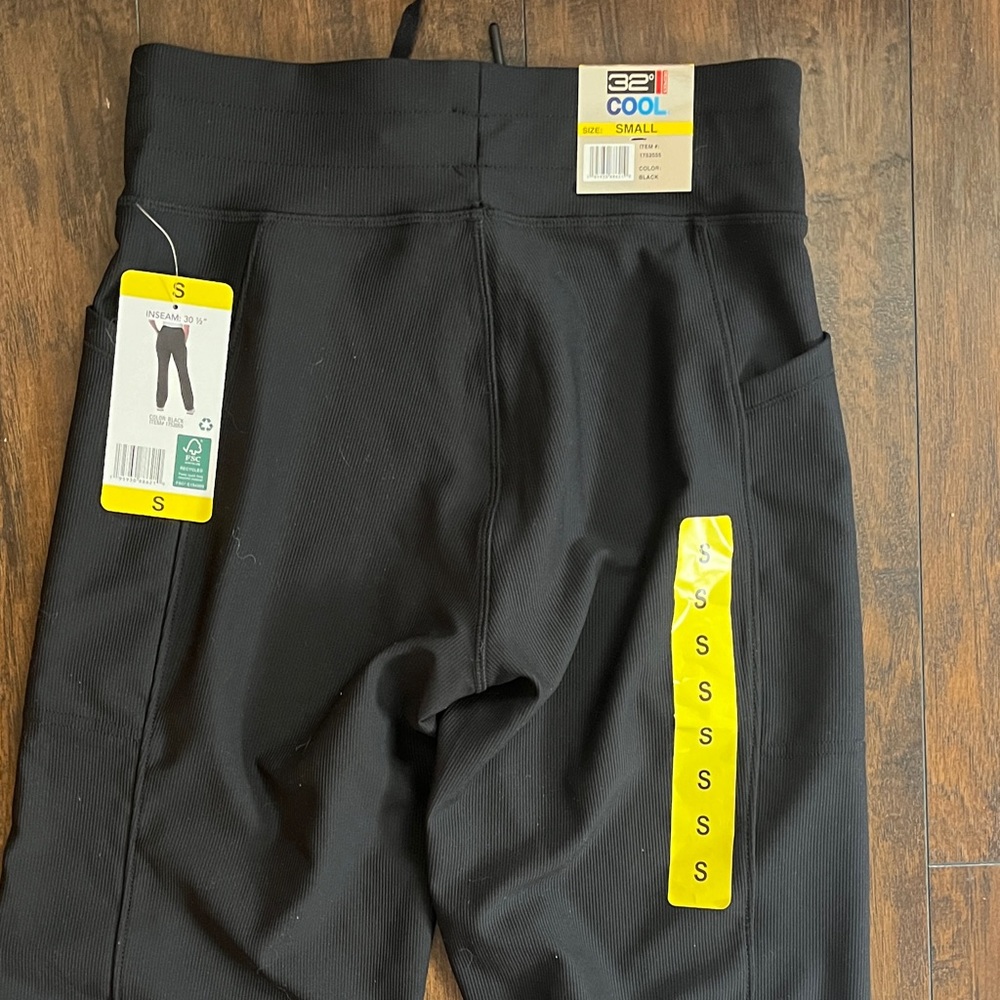 32 Degrees Black Wide-Leg Drawstring Waist Pants - Picture 4 of 4